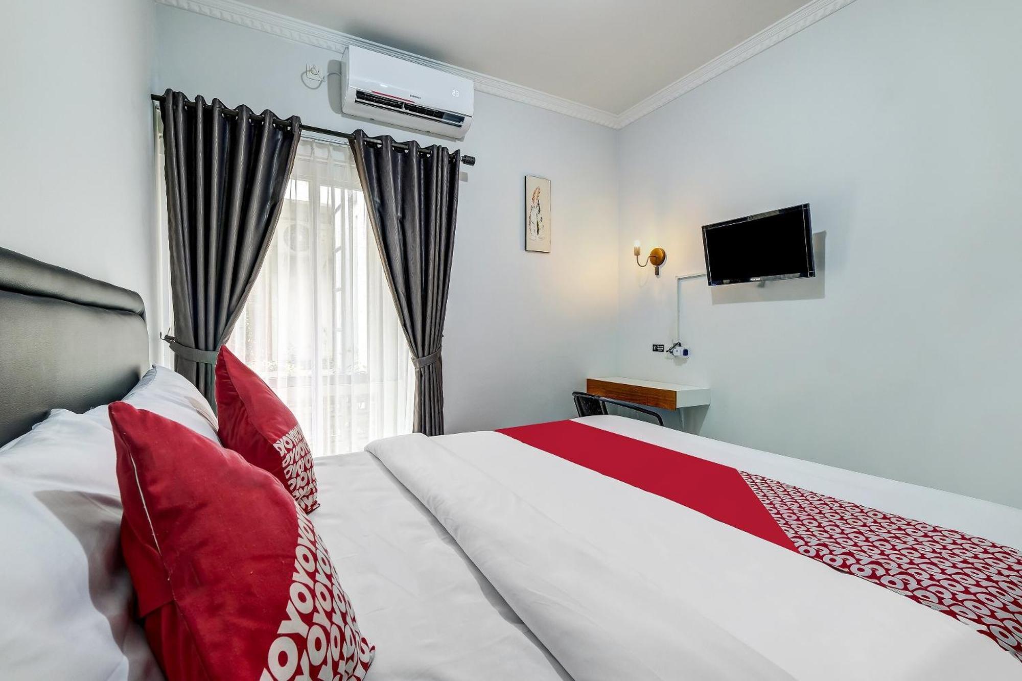 Super Oyo Capital O 90983 Harmony Easy Stay Maguwo Exterior photo